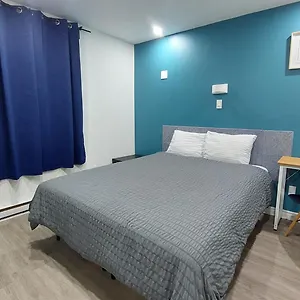 Hotel Apd, Montreal
